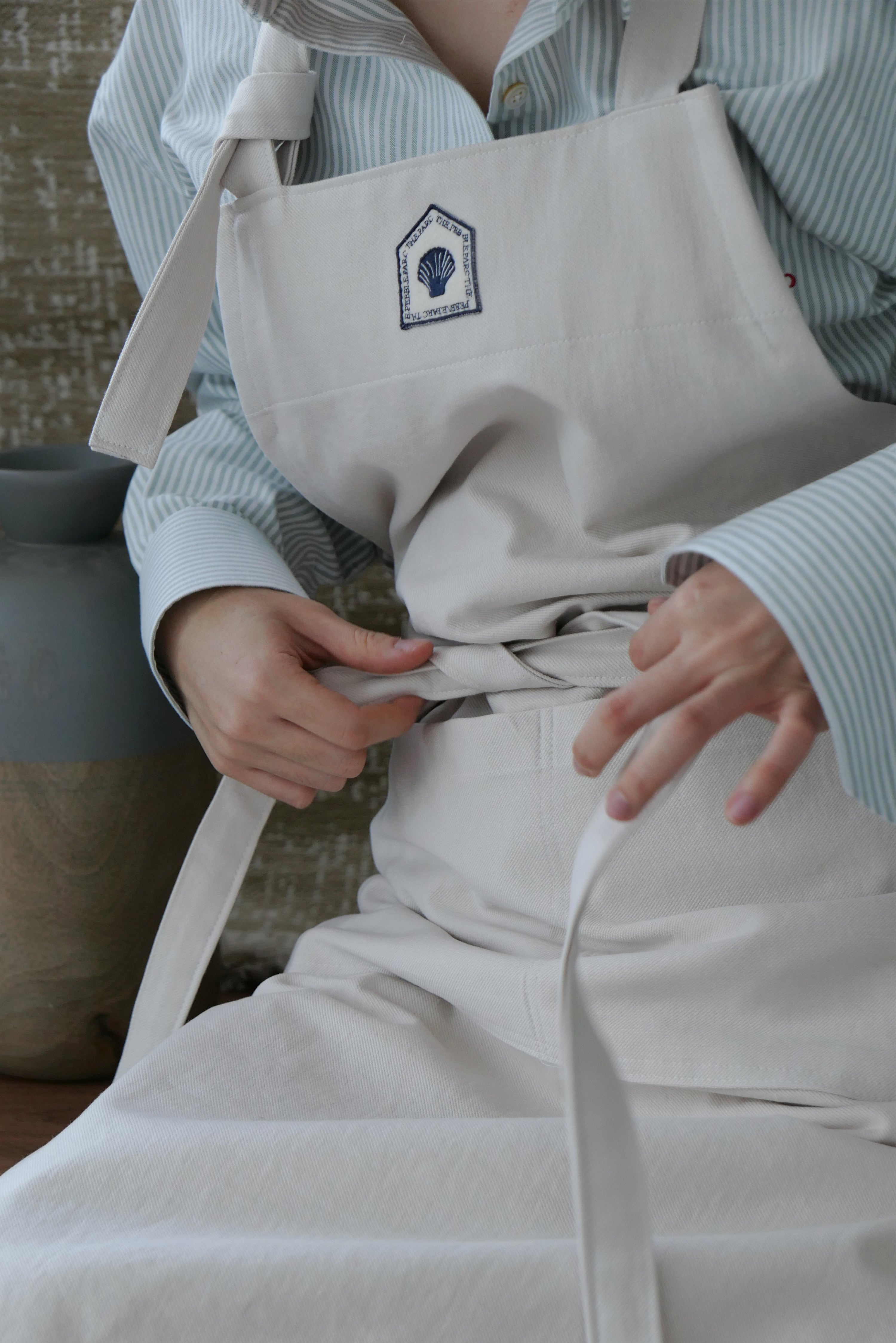 Shell We Cook Apron - Natural Ivory